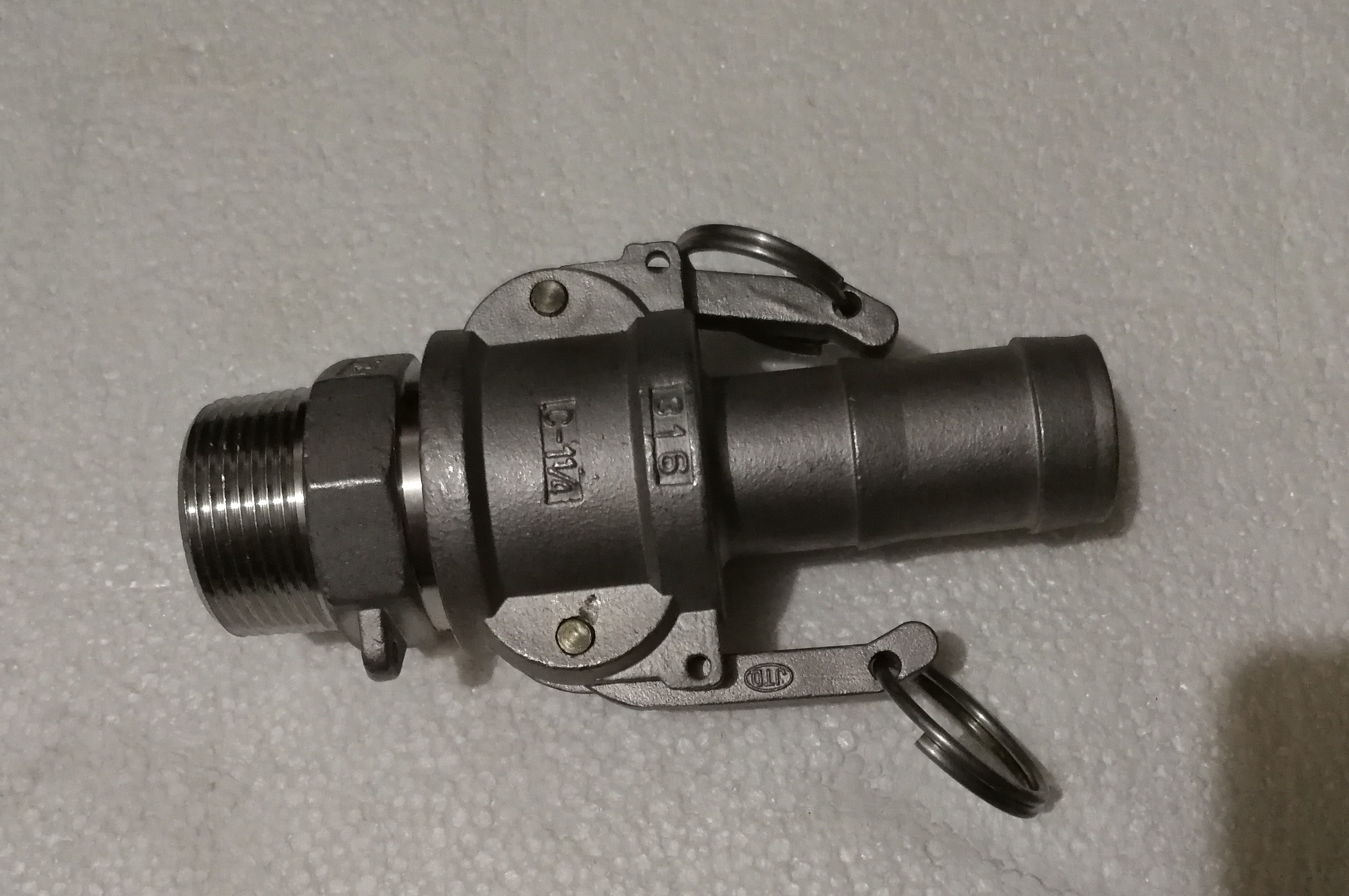 Reliable Pipe End Plugs: Essential Industrial Components